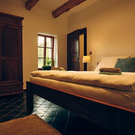 Clearpoint Apartment